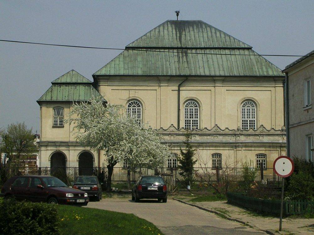 Great Synagogue of Włodawa from the street